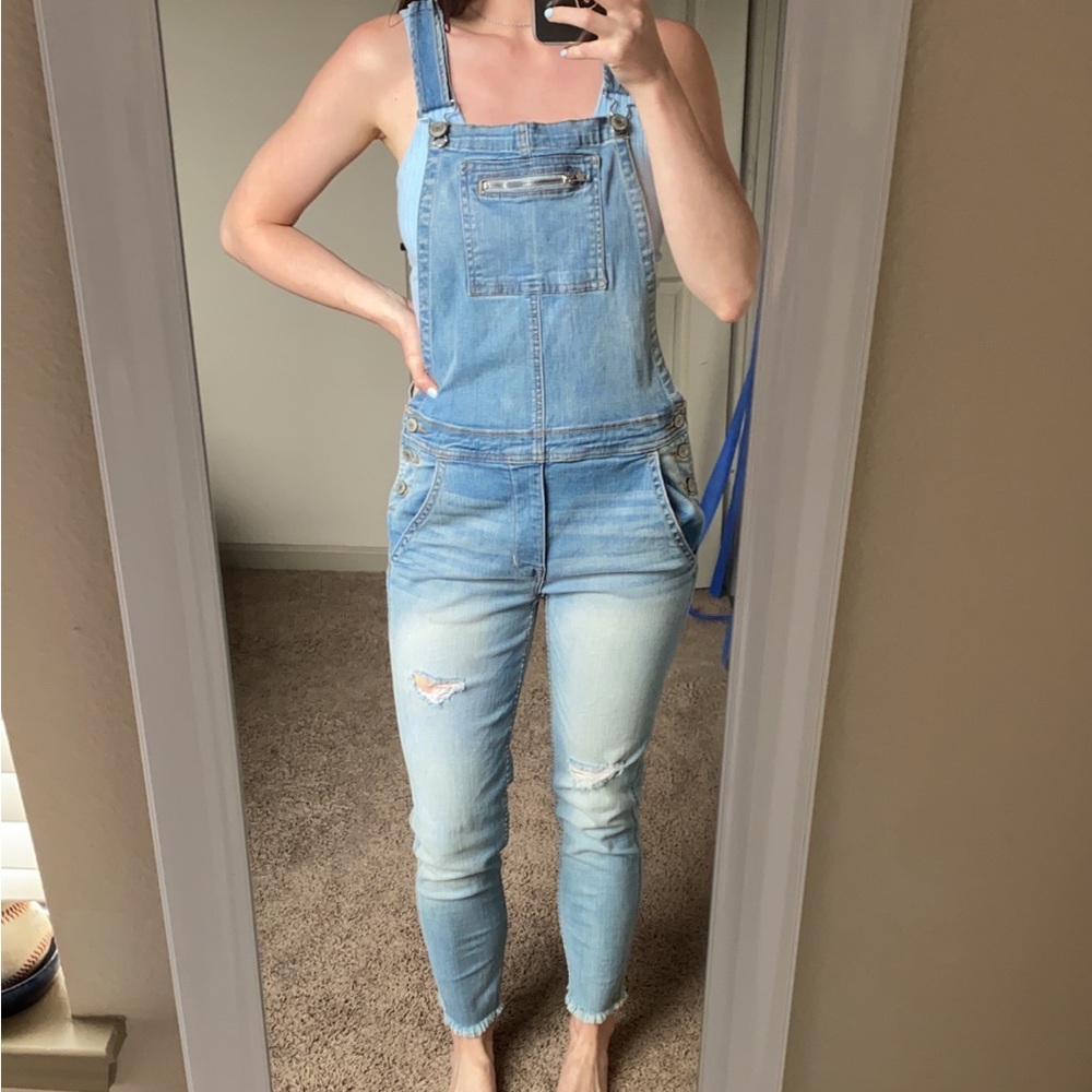 AMERICAN EAGLE overalls 🌊